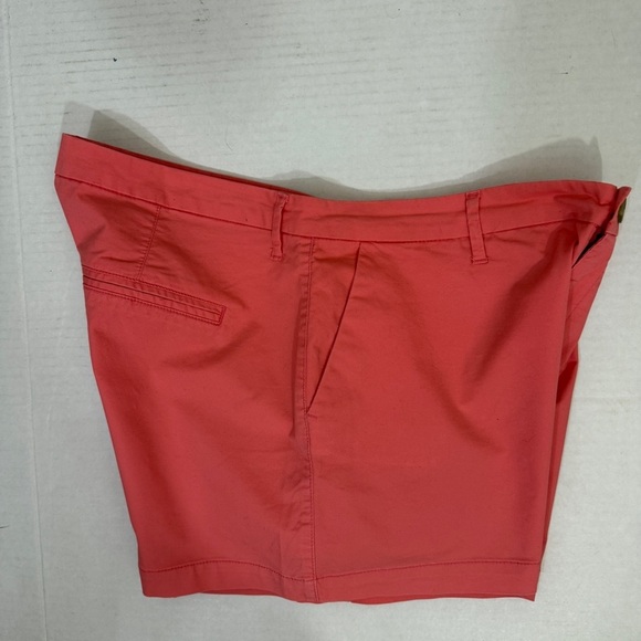 Old Navy tomato color Bermudas Vibrant Cotton Style - Picture 4 of 10